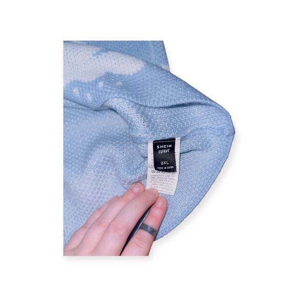 Kawaii Cloud Plush Skirt - Picture 2 of 3